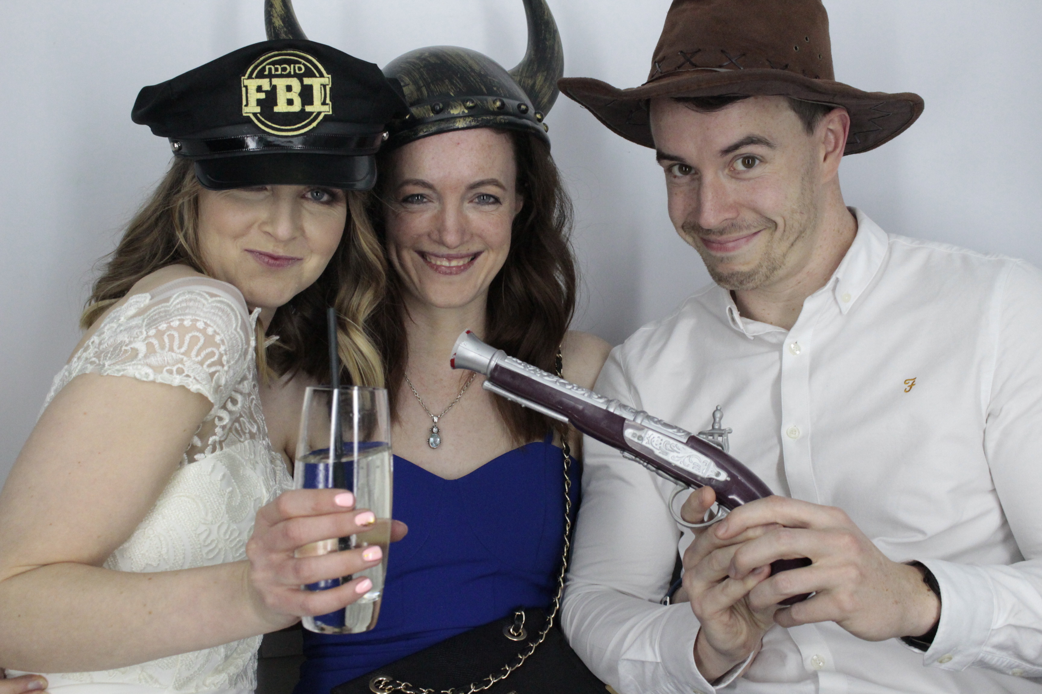 Ed & Abi | View more photos from the event at gallery.myphotoboothexperience.co.uk/u/MyPhotoBoothExperienceLtd/Ed-Abi
